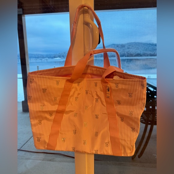 Victoria's Secret Handbags - NWT Victoria's Secret Pink Striped Tote
